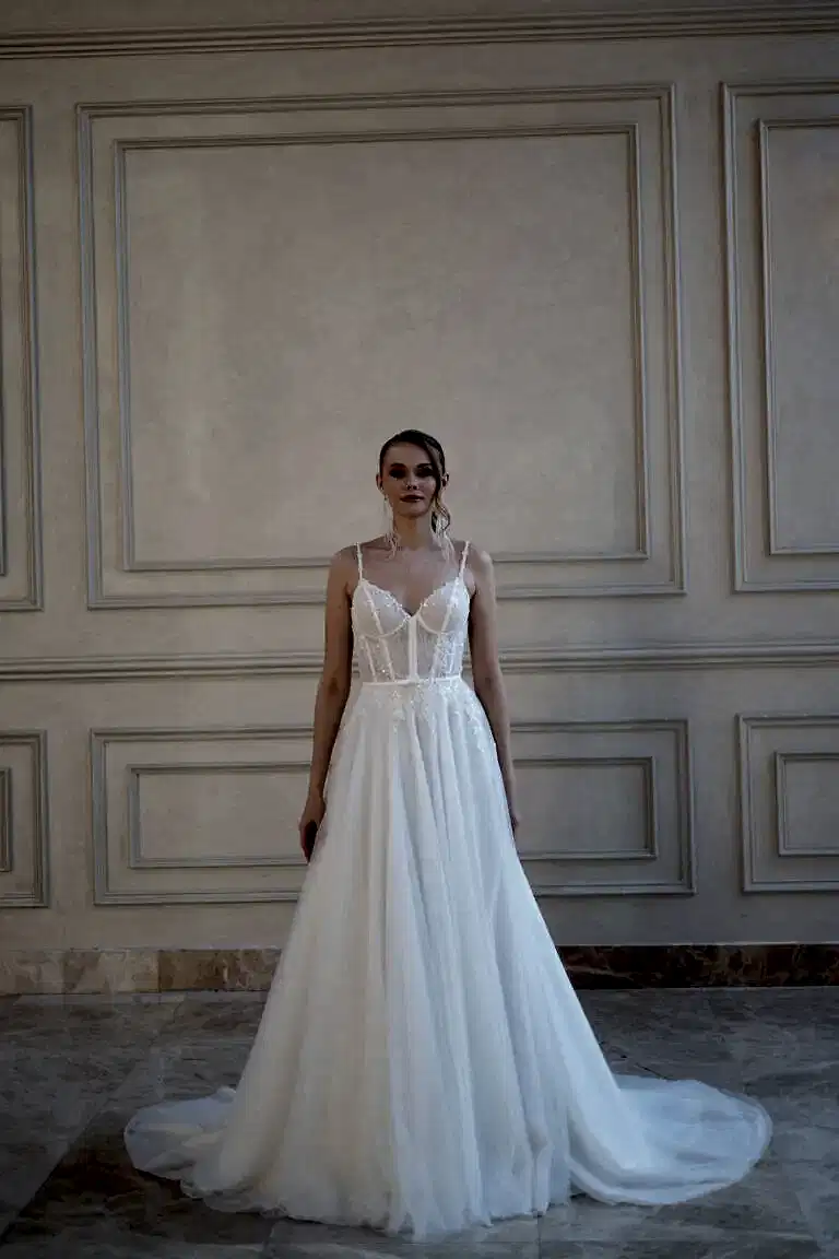 2025 gelinlik modeli raha 1