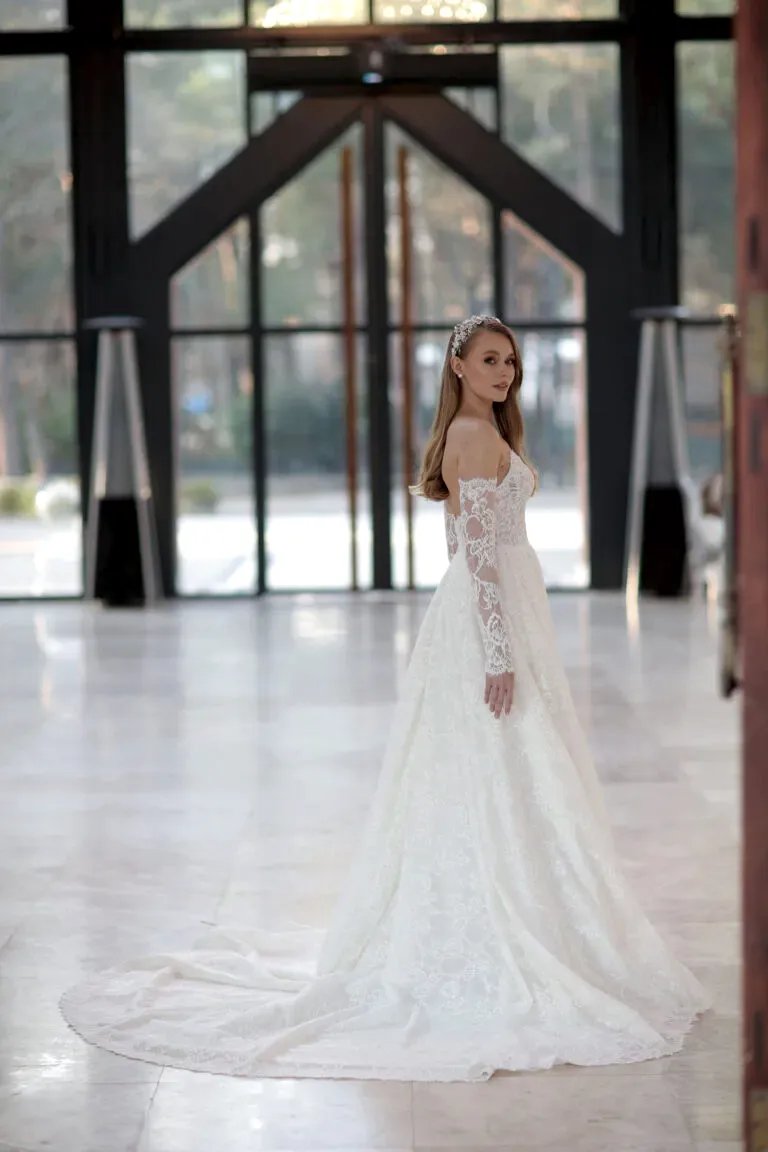 2025 gelinlik modeli vera 2